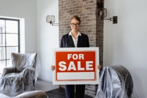 La vivienda repunta en agosto, aunque las hipotecas se encarecen y anticipan una desaceleración