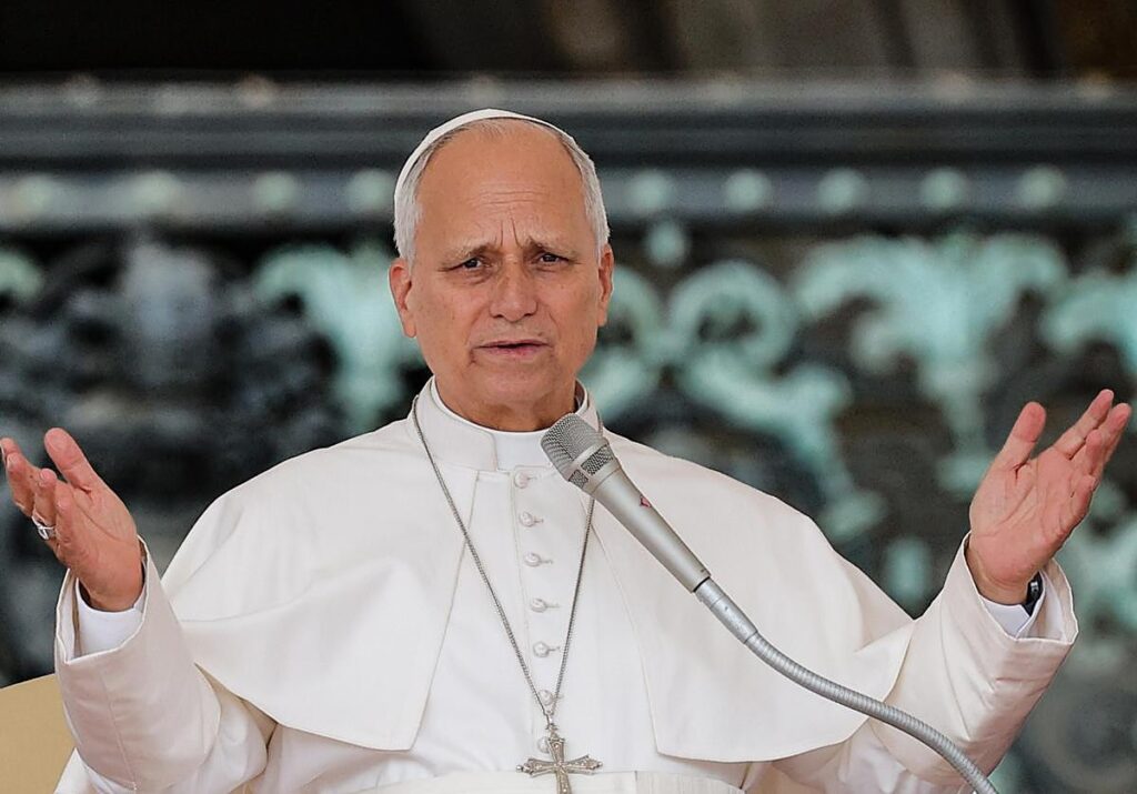 León XIV refuerza la continuidad en la Curia antes de su operación de pulmón