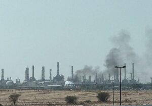 Los ataques hutíes contra Aramco y Riad agravan la crisis humanitaria en Yemen