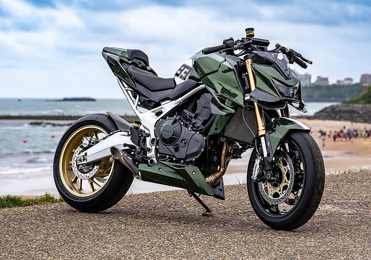 Mototrofa logra su segundo título en Honda Customs con la CB750 Hornet ‘Mugen’