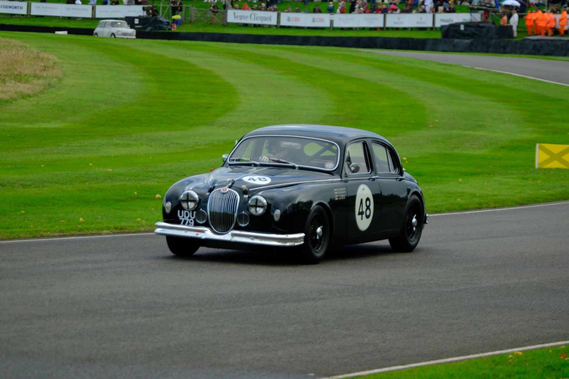 Norton revive su historia deportiva en Goodwood con una Manx 30M de 1953