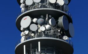 Telefónica, Vodafone, Orange y Deutsche Telekom exploran una candidatura satelital conjunta en Europa