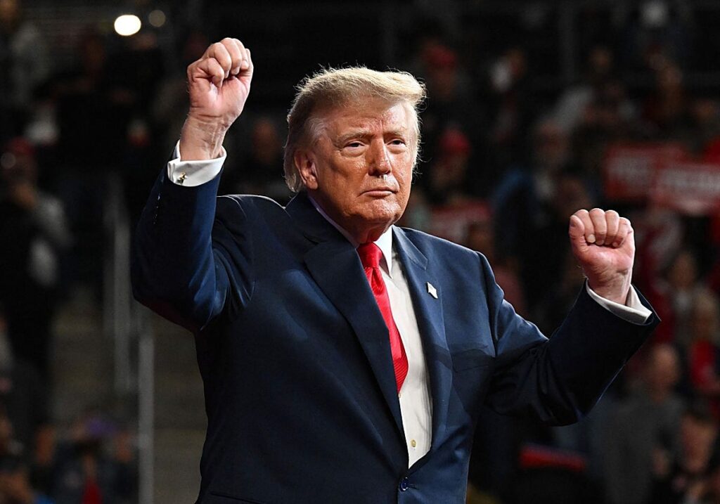 Trump recurre a cheques y diésel ruso para contener el desgaste electoral republicano