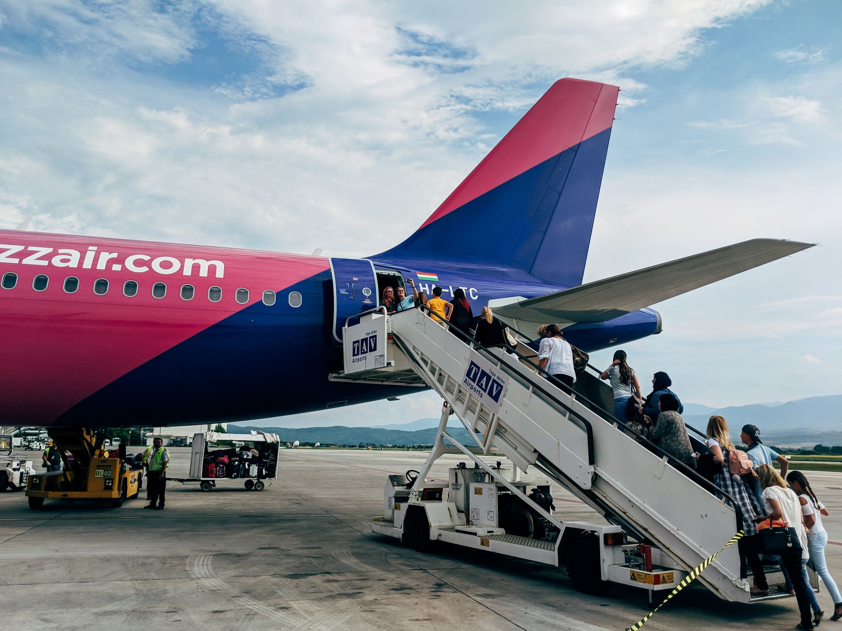 Wizz Air impulsa casi la mitad de las nuevas plazas internacionales en España durante el último trimestre